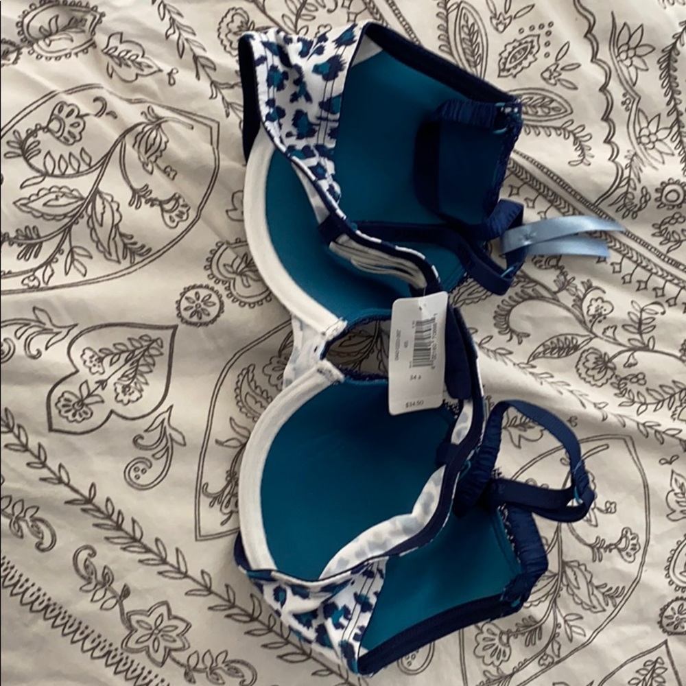BRAND NEW, never worn ARIE BRA SIZE 34A